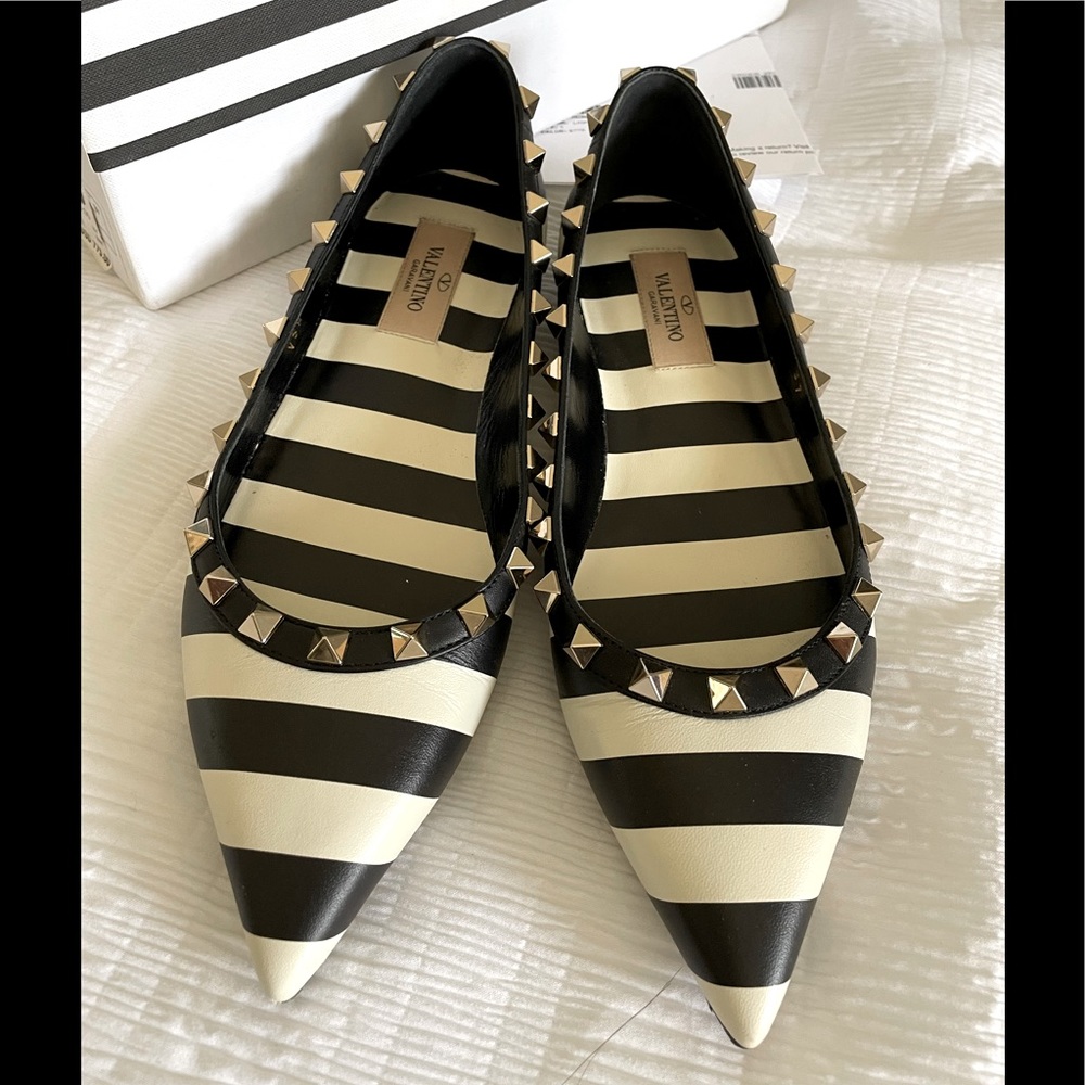 Valentino Rockstud V Stripe black and white stripe flats size 37